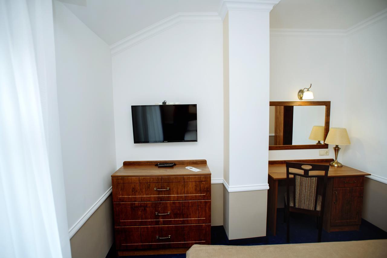 Astoria Hotell Chisinau Eksteriør bilde