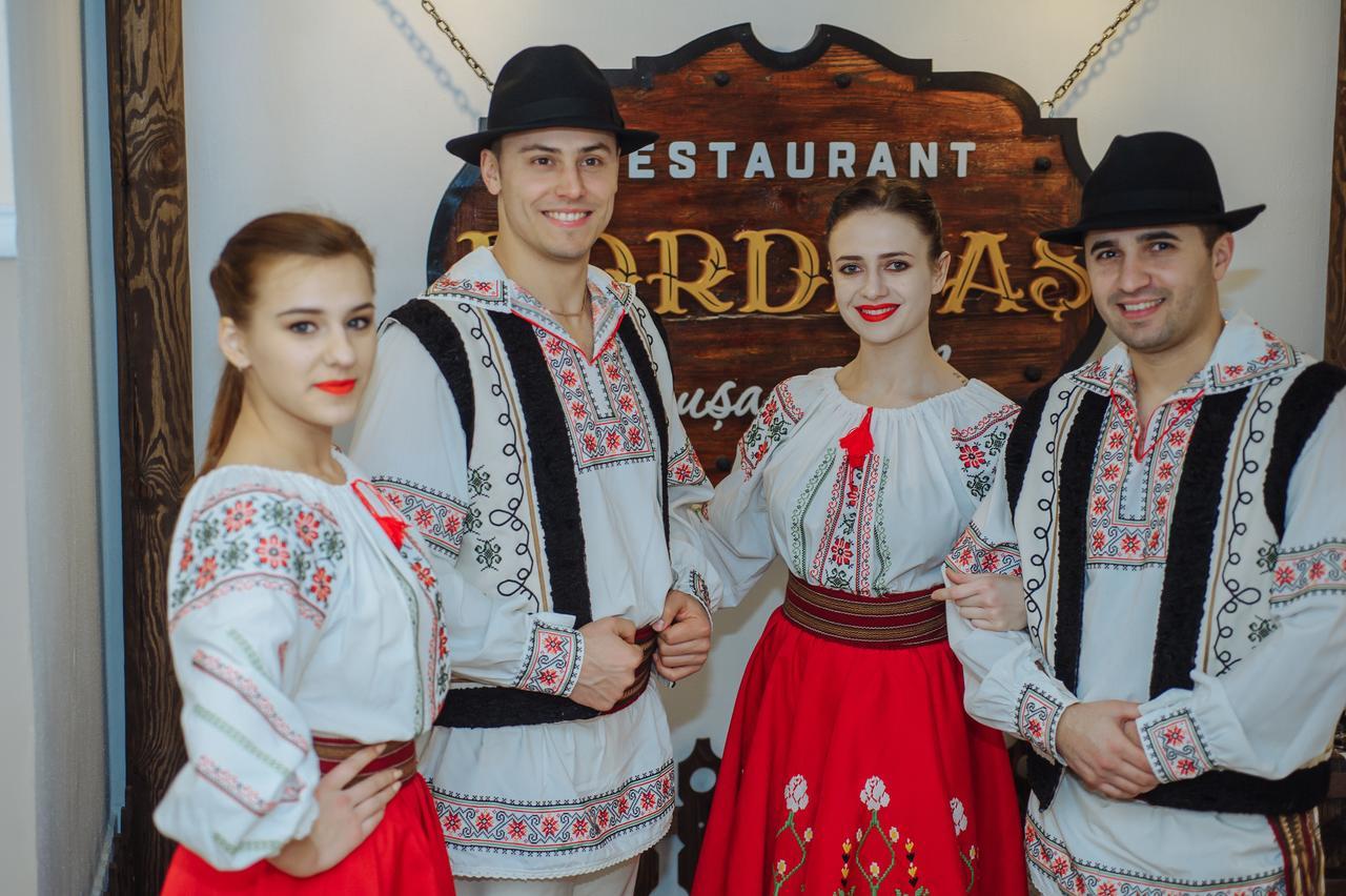 Astoria Hotell Chisinau Eksteriør bilde